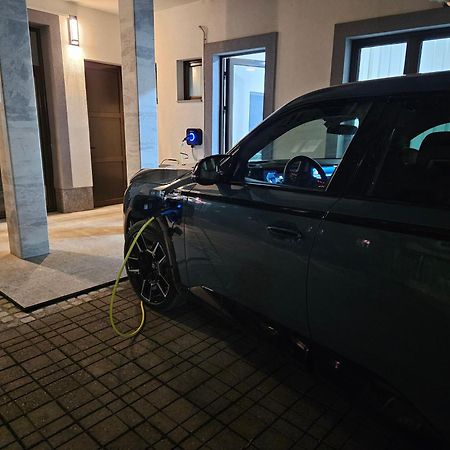 Morpheus Apartmani Sremska Mitrovica Extérieur photo
