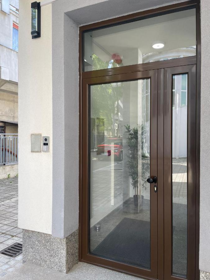 Morpheus Apartmani Sremska Mitrovica Extérieur photo