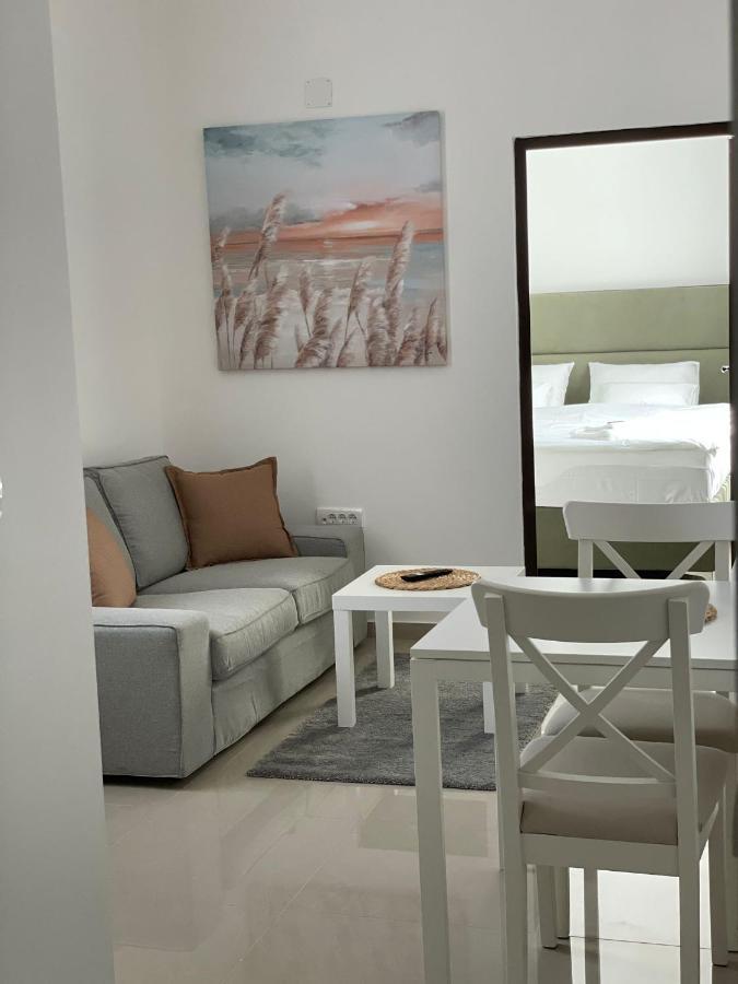 Morpheus Apartmani Sremska Mitrovica Extérieur photo