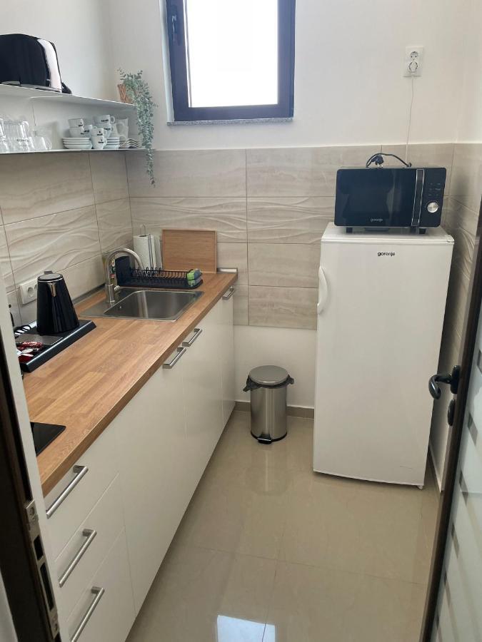 Morpheus Apartmani Sremska Mitrovica Extérieur photo