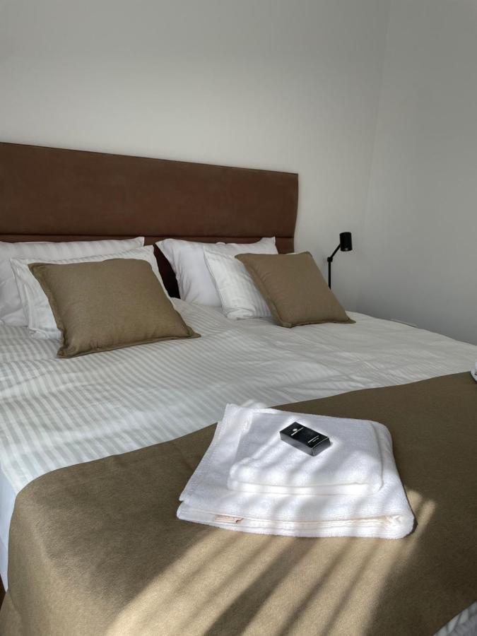 Morpheus Apartmani Sremska Mitrovica Extérieur photo