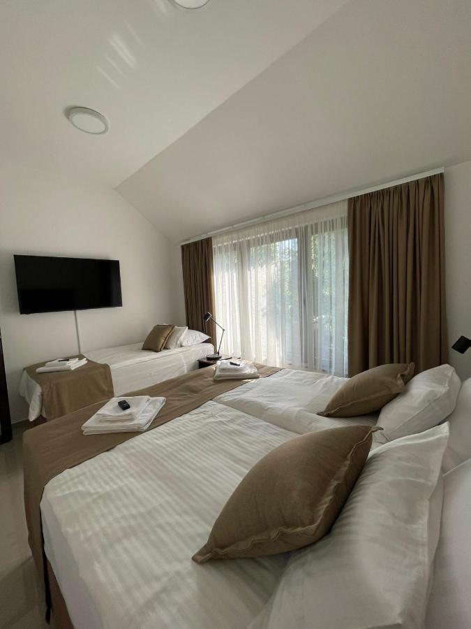 Morpheus Apartmani Sremska Mitrovica Extérieur photo