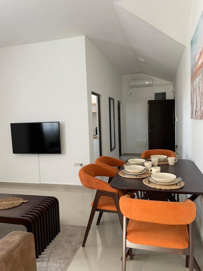 Morpheus Apartmani Sremska Mitrovica Extérieur photo