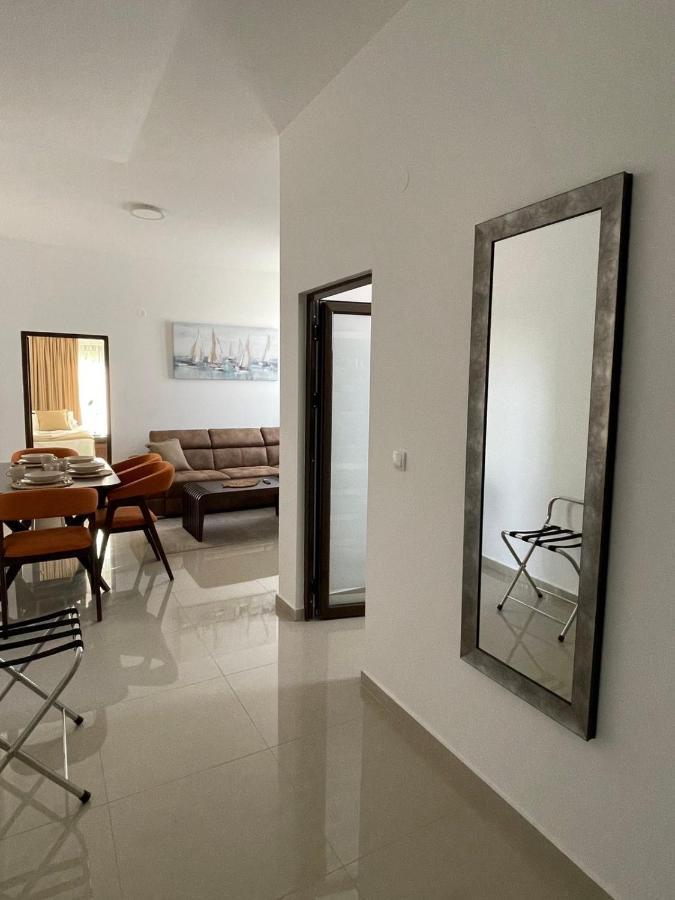 Morpheus Apartmani Sremska Mitrovica Extérieur photo