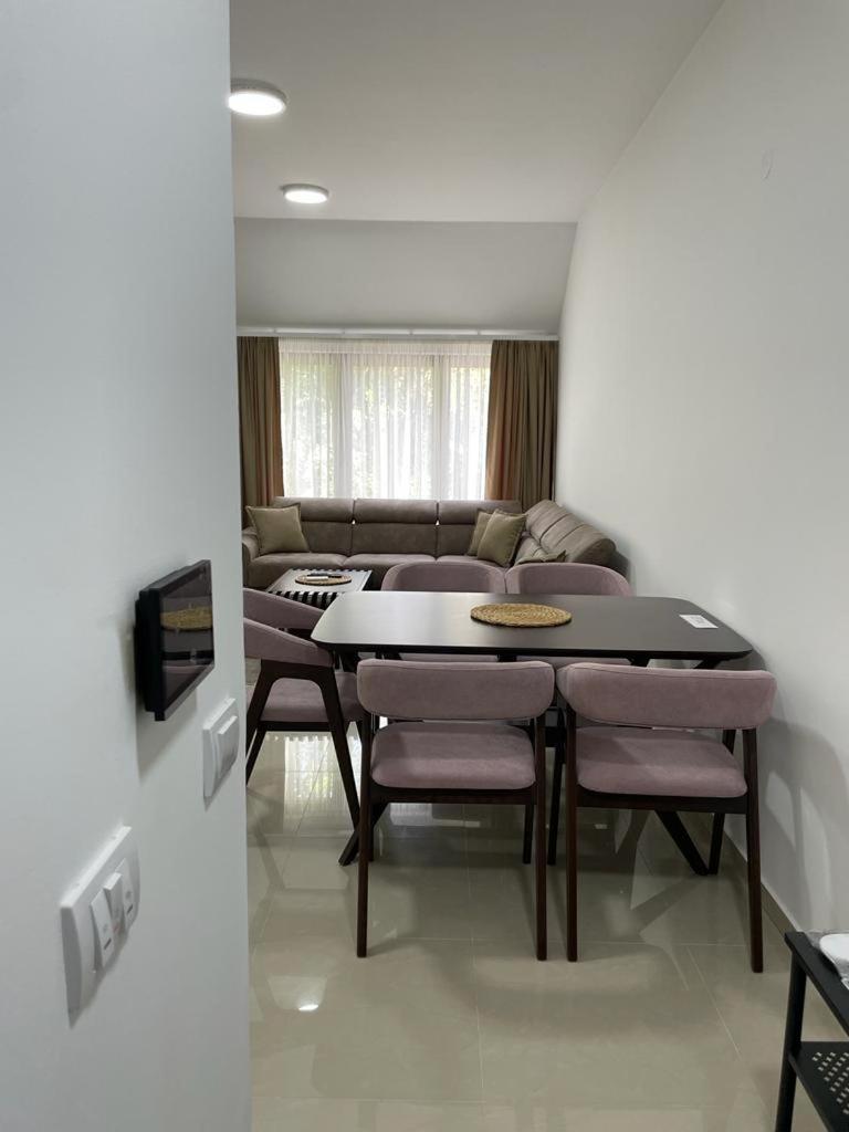 Morpheus Apartmani Sremska Mitrovica Extérieur photo