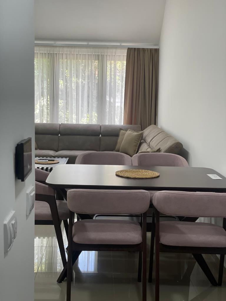 Morpheus Apartmani Sremska Mitrovica Extérieur photo