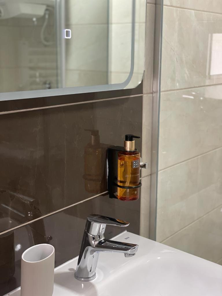 Morpheus Apartmani Sremska Mitrovica Extérieur photo